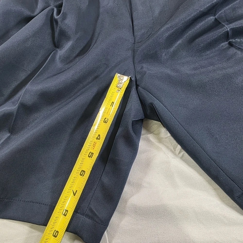 Jos. A. Bank Navy Pleat Front Leadbetter Golf Shorts